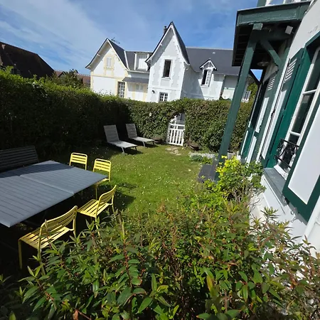 بيت للعطل Capucine 200 M Away, Close To Deauville