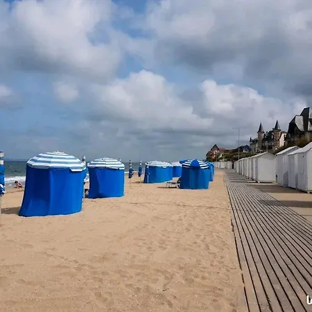 Capucine 200 M Away, Close To Deauville Nyaraló