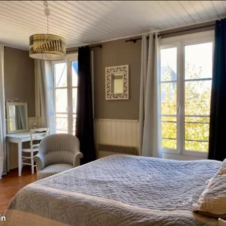 Capucine 200 M Away, Close To Deauville Feriehus *